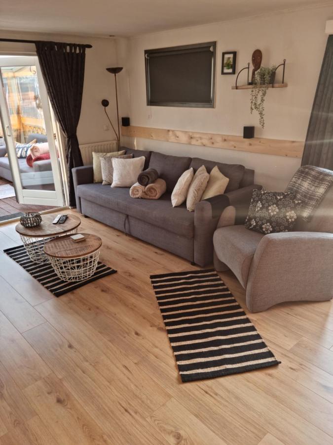 Chalet Harmony Prive Wellness Пюттен Экстерьер фото
